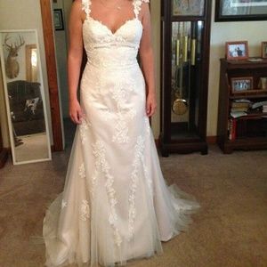 Justin Alexander Wedding Dress new with tags